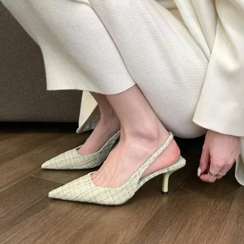 Marca de moda criou saltos pla - Women Fashion Brand avaliação e preço