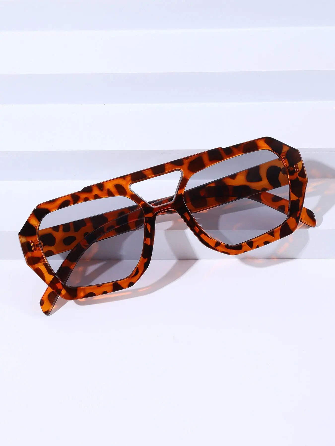 Óculos de Sol Vintage Quadrado - Women'S Fashion Eyewear avaliação e preço