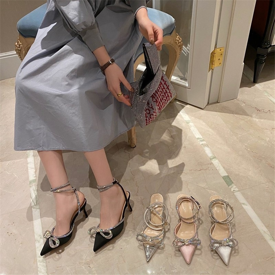 Sandálias Femininas de Salto A - Women Fashion Korean avaliação e preço